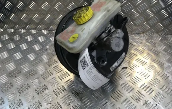 Audi A4 S4 B7 8E 8H Brake booster 8E0612105