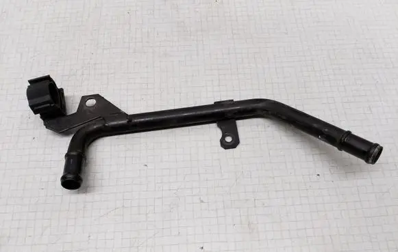 Volkswagen Golf V Engine coolant pipe/hose 1K0121070N