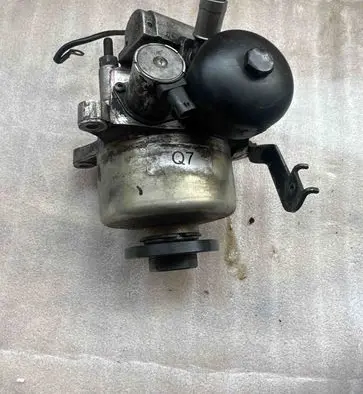 Mercedes-Benz S W221 Power steering pump A0044665801