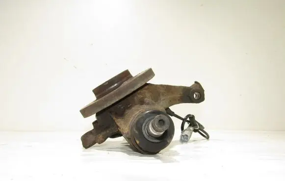 Peugeot 5008 Front wheel hub