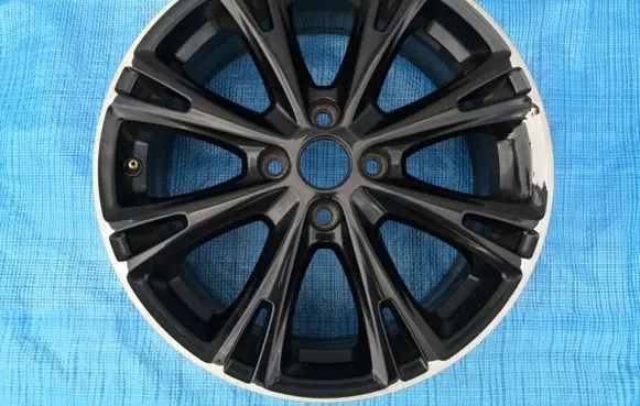 Ford Fiesta R17 alloy rim 
