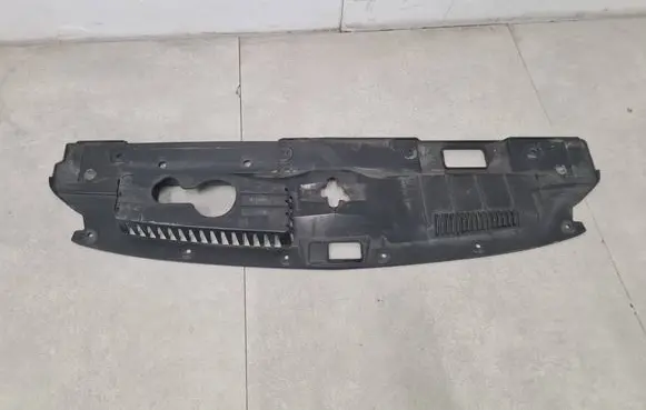 Mitsubishi Outlander Engine bonnet/hood lock trim molding 7450A753