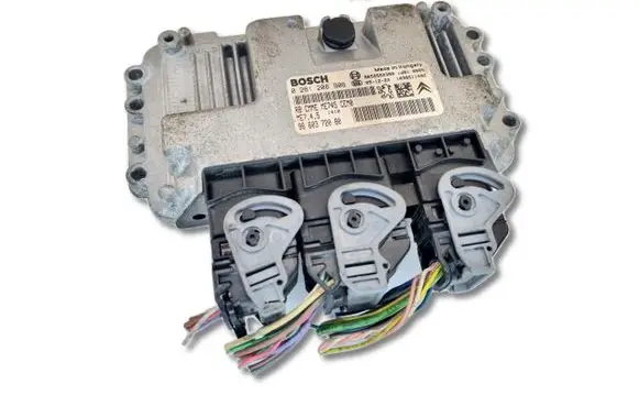 Citroen C2 Engine control unit/module ECU 0261208906 9660372080