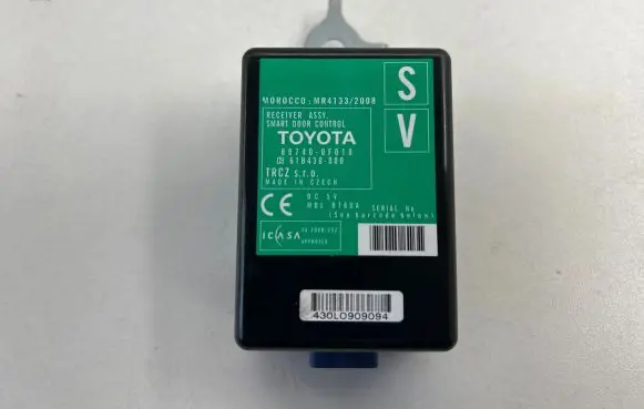 Toyota Verso Door control unit/module 897400F010