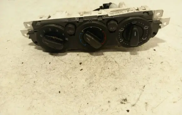 Ford Kuga I Climate control unit 7M5T19980AA P690023320507516