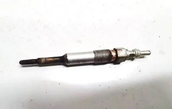 Skoda Superb B5 (3U) Glow plug n10591608
