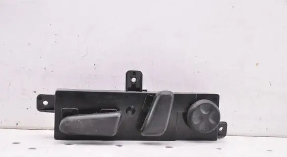 KIA Optima Seat control switch JF2118B220325