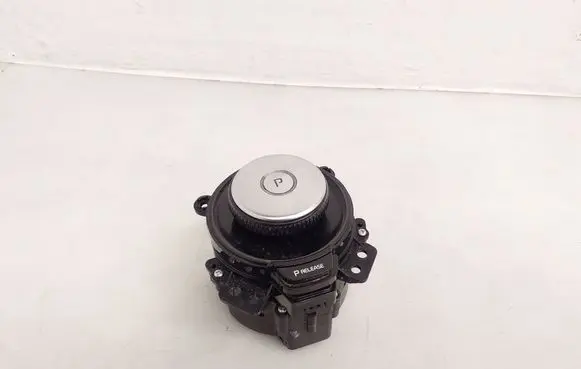 KIA Soul Gear shift switch/knob 467W0Q4200