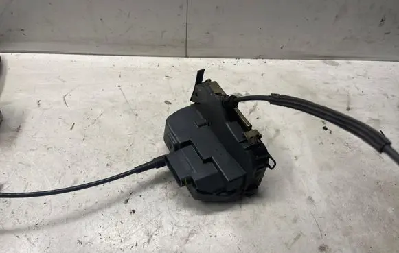 Citroen C5 Loading door lock 1193321608041201D2