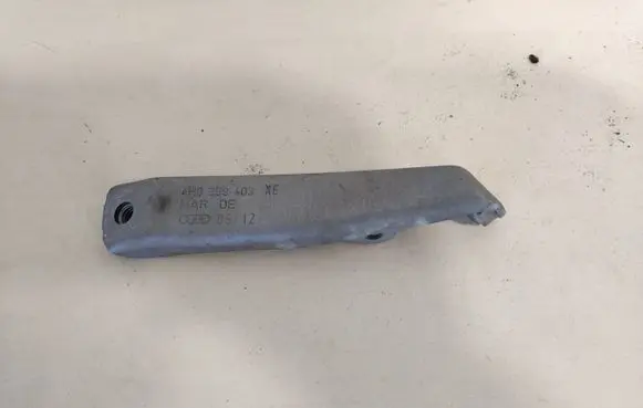 Audi A8 S8 D4 4H Gearbox mounting bracket 4H0399403