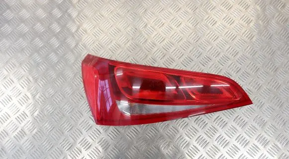 Audi Q5 SQ5 Rear/tail lights 8R0945093
