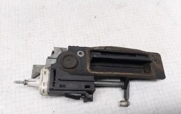 Mercedes-Benz E W210 Tailgate/trunk/boot exterior handle