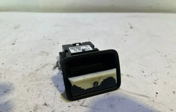 Mercedes-Benz CLA C117 X117 W117 Hand parking brake switch A2469050451 15463599 1607210397