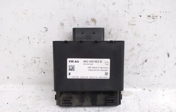 Audi Q5 SQ5 Voltage converter/converter module 8K0959663B 8K0959663