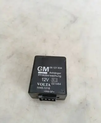 Opel Meriva A Tow bar relay 09121634 85451218 021684