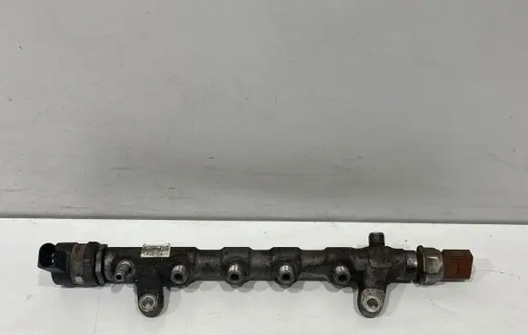 Volkswagen PASSAT B7 Fuel main line pipe 03L089N 110213 0046523
