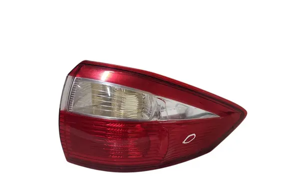 Ford C-MAX II Rear/tail lights 89503077