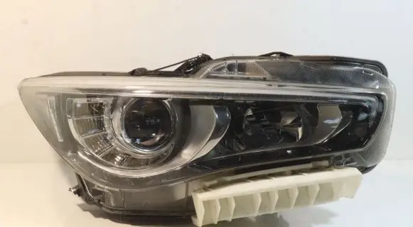 Infiniti Q50 Headlight/headlamp