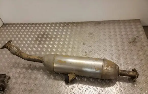 Toyota Corolla E140 E150 Muffler/silencer 13308