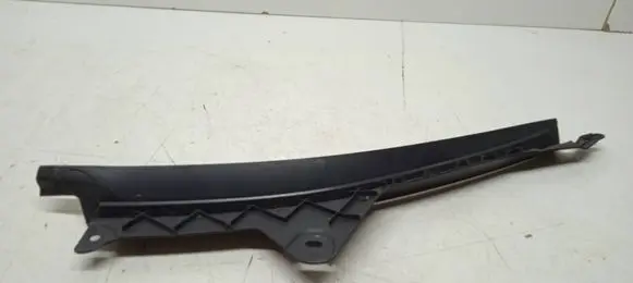 BMW X1 E84 Wiper trim 2993490