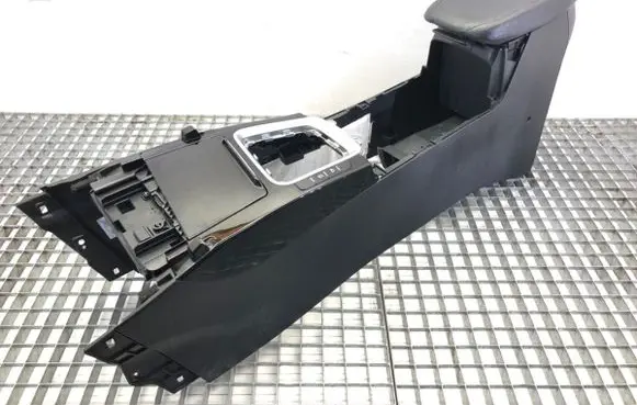 KIA Ceed Armrest 