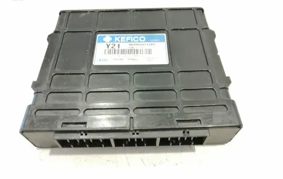KIA Sorento Engine control unit/module ECU 9040930137B2 3911039465