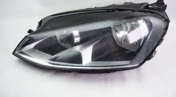 Volkswagen Golf VII Headlight/headlamp 5G1941005 90023345