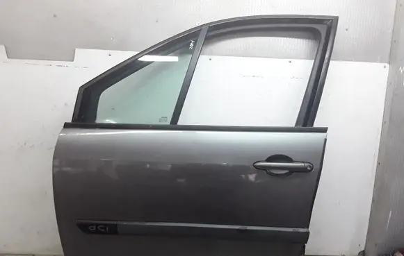 Renault Scenic II - Grand scenic II Front door