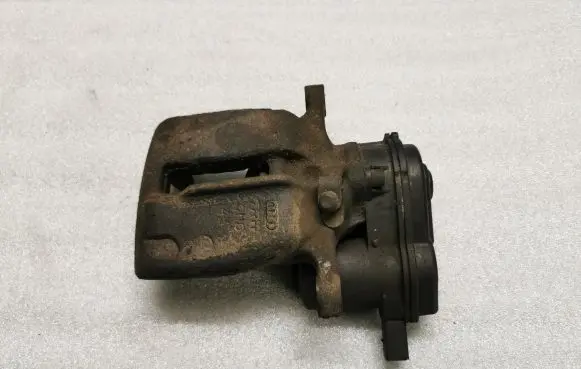 Audi A6 S6 C7 4G Rear brake caliper 660GNO64
