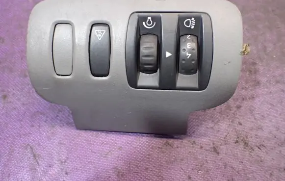 Renault Scenic II - Grand scenic II Light switch 82001216056