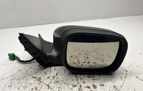 Volvo XC70 Front door electric wing mirror 