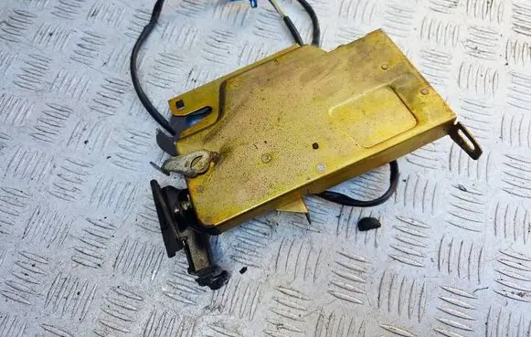 Audi Cabriolet B3 8G Convertible roof lock/latch 
