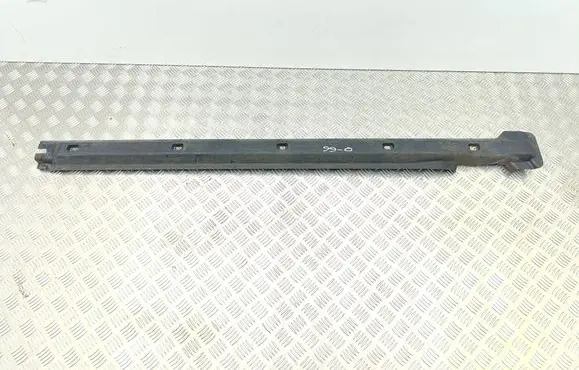 Audi Q4 Sportback e-tron Sill 1EA825529