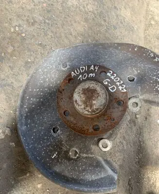 Audi A4 S4 B8 8K Rear wheel hub