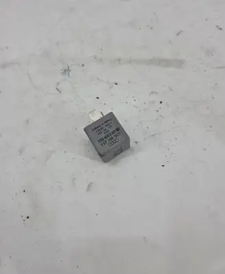 Audi A8 S8 D2 4D Other relay 4D0951253 899309000