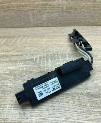 Volkswagen Golf VII Alarm movement detector/sensor 3C0951171C