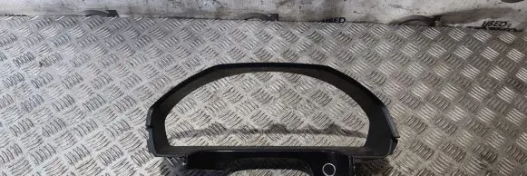 Dashboard trim