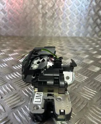 Audi A6 S6 C7 4G Loading door lock 4H0827505A