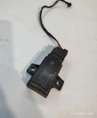 Mercedes-Benz S W221 Tire pressure sensor A0018275101Q2