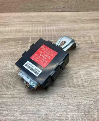 Toyota Avensis T250 Alarm control unit/module 8973005030 2370003180