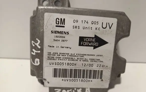 Opel Zafira A Airbag control unit/module UVS0051800H 1923594 09174005