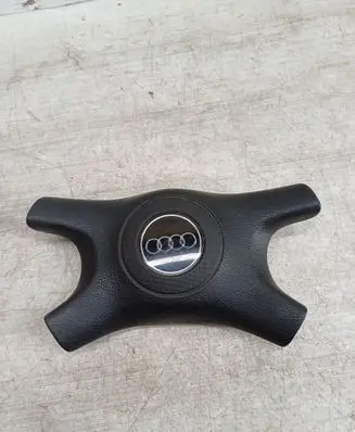 Audi 80 90 S2 B4 Airbag cover 8A0951525c