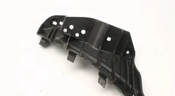 KIA Soul Front bumper mounting bracket