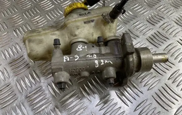 Audi A3 S3 8L Master brake cylinder 311967