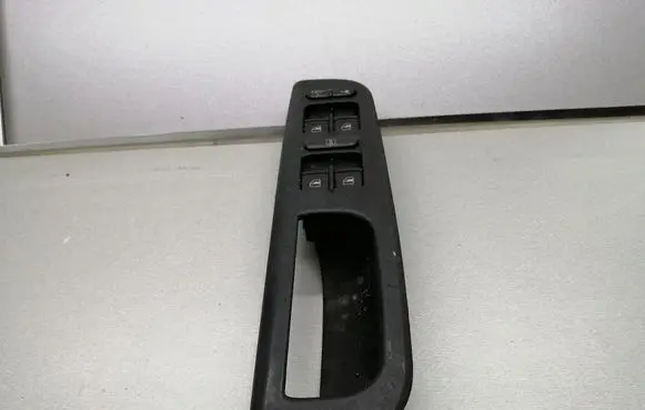 Volkswagen Golf IV Electric window control switch 1J4959857B