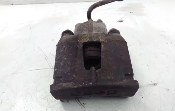 Jeep Grand Cherokee (WK) Rear brake caliper