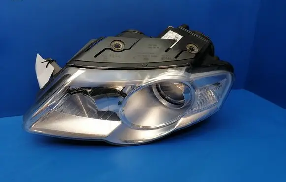 Volkswagen PASSAT B6 Headlight/headlamp 10224 10225