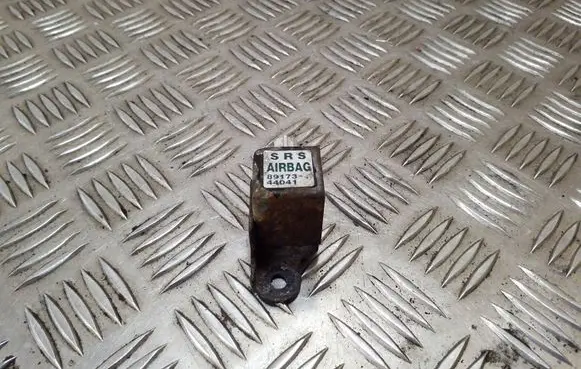 Toyota Avensis Verso Airbag deployment crash/impact sensor 8917344041