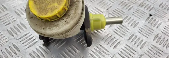 Nissan Terrano Master brake cylinder