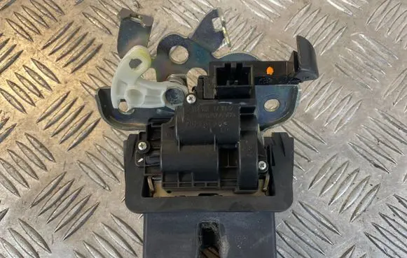 Audi Q5 SQ5 Tailgate/trunk/boot lock/catch/latch 8R0827505 162301101
